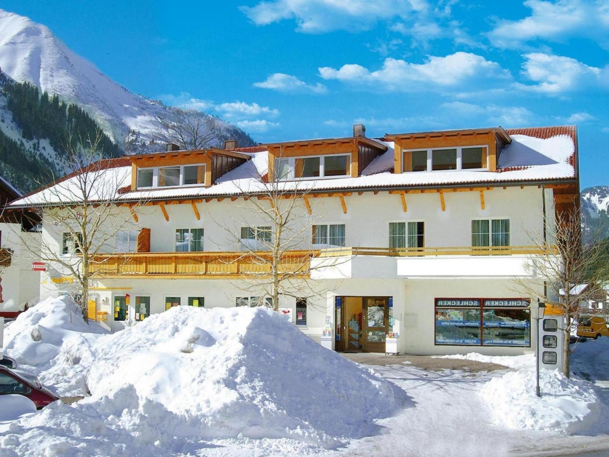 Apartment In Bichlbach With Parking Space Eksteriør bilde